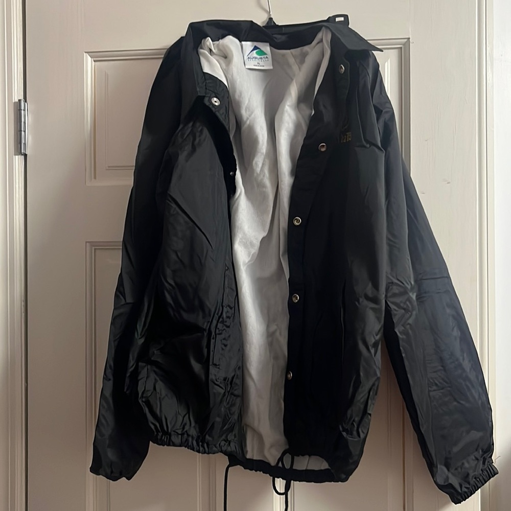 Augusta black wind breaker